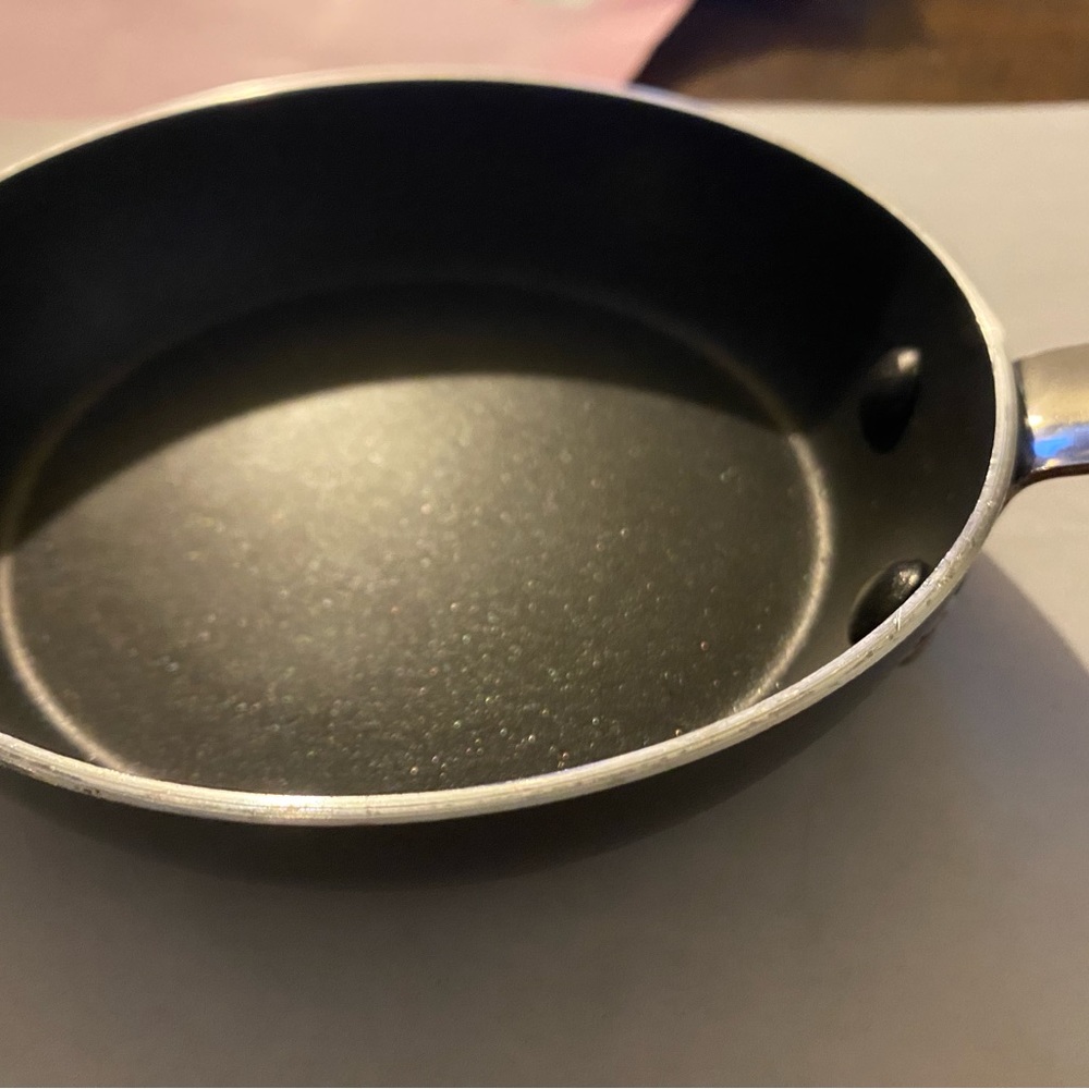 Small New Teflon Nonstick Pan